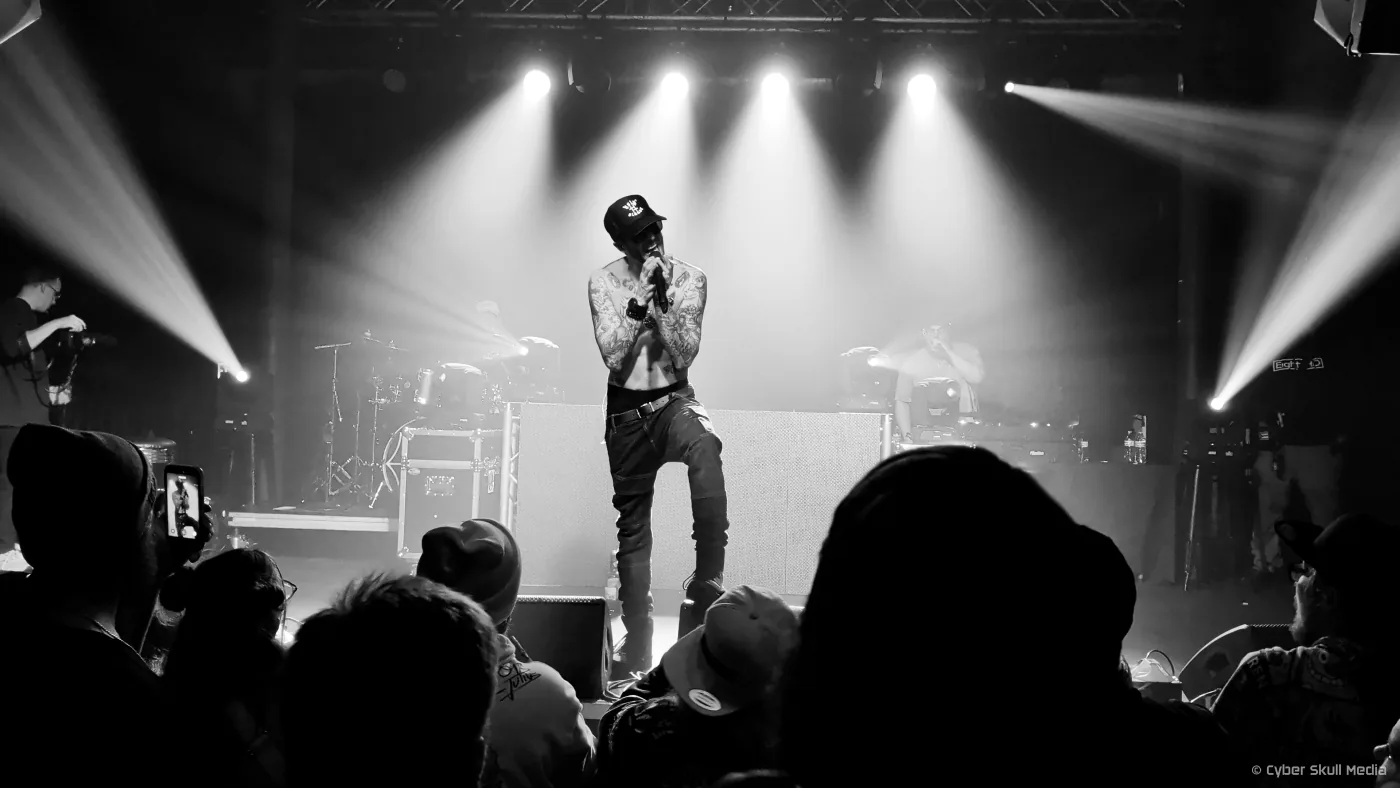 Chris Webby on stage, shot by Cyber Skull Media